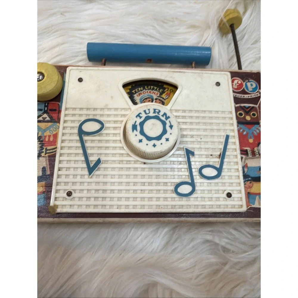 Vintage 1961 Fisher Price Wooden TV-Radio Ten Little Indians Wind Up Music Works